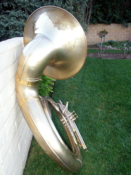 How much does a tuba weigh?